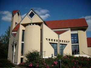 Katholische Kirche Maria Regina