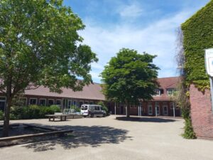 Grundschule-Kirchhatten