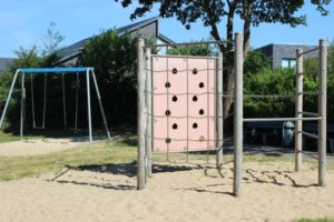 Spielplatz - Anna-Ovena-Hoyer-Straße