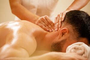 Masseur Puderbach