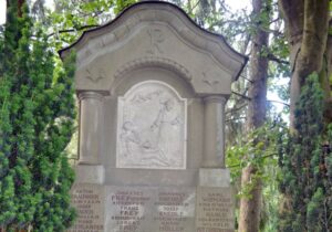 Ehrenmal Burgstall