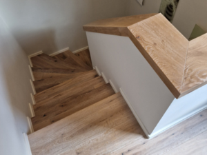 Tischler Schleiden - Blumenstock