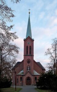 Kirche Zum Heiligen Kreuz